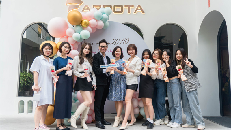 Thỏa sức vui chơi